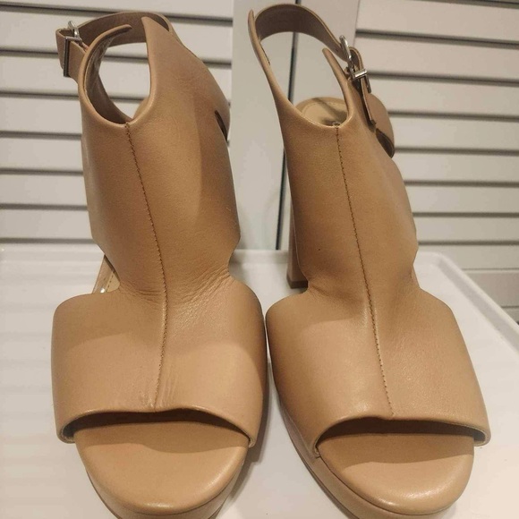 Gianni Bini Genoveen Slingback - Picture 2 of 4